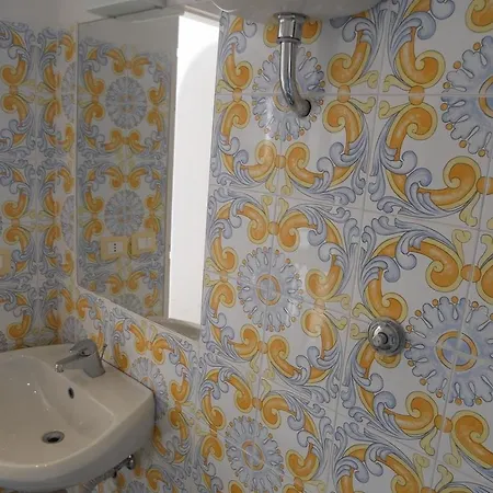 Iacono Apartment *